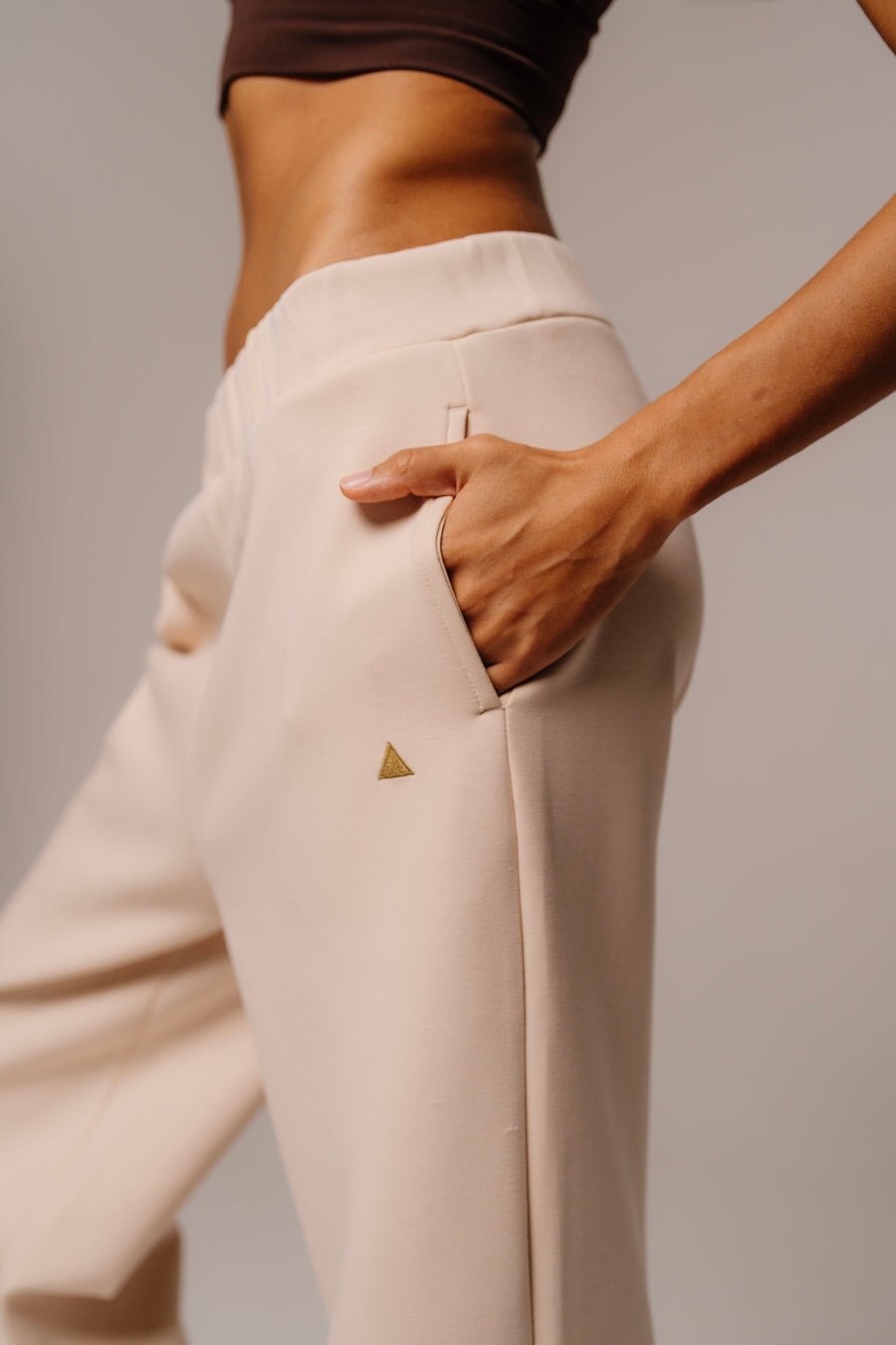 Motion Relaxed Pants